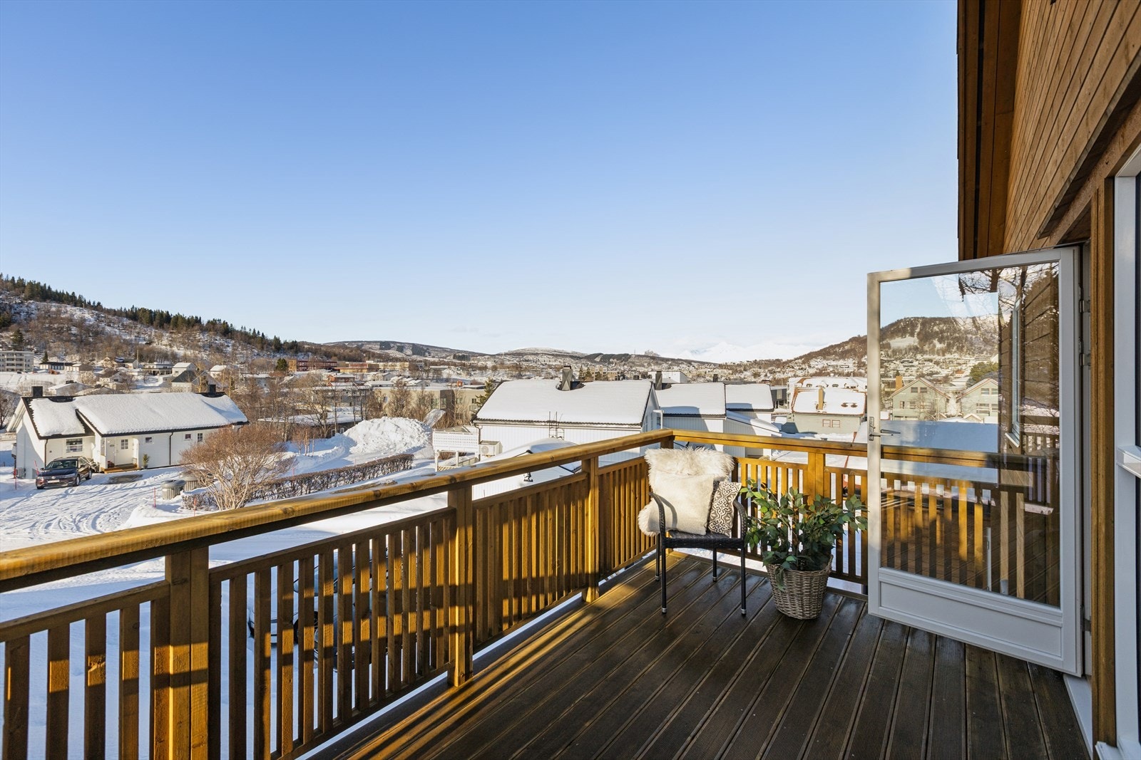 Luftig og flott utsikt mot nærområdet. Galleribilde