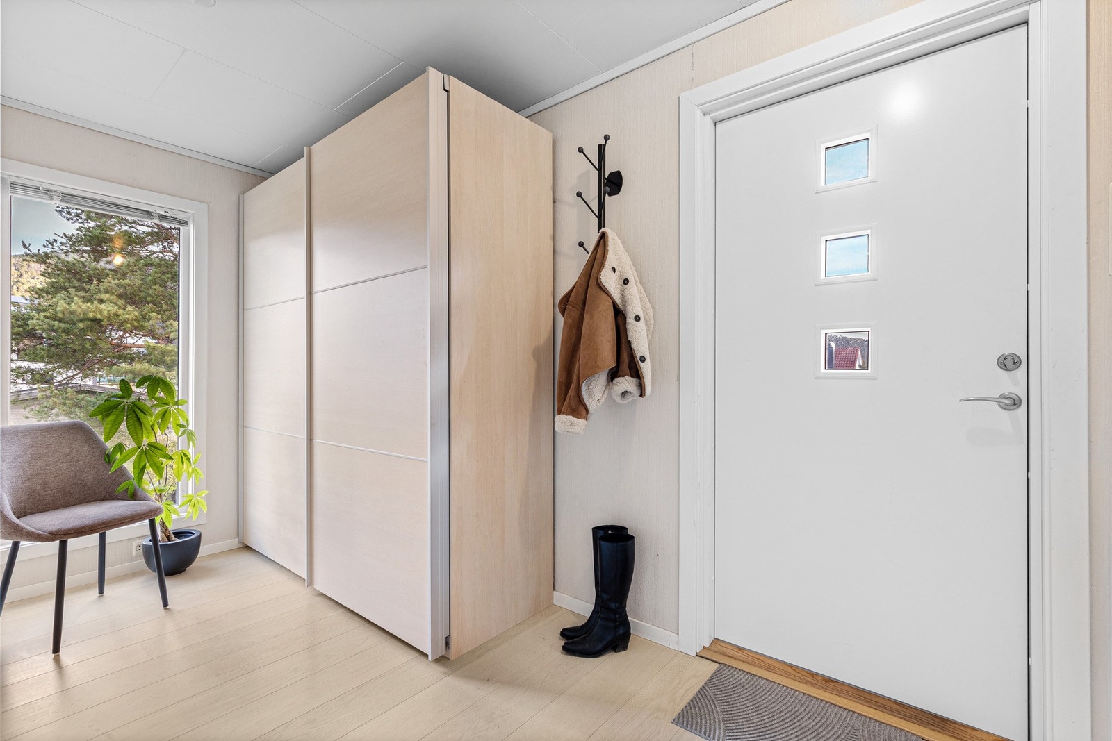 Et flott inngangsparti som sikrer et godt førsteinntrykk. Galleribilde