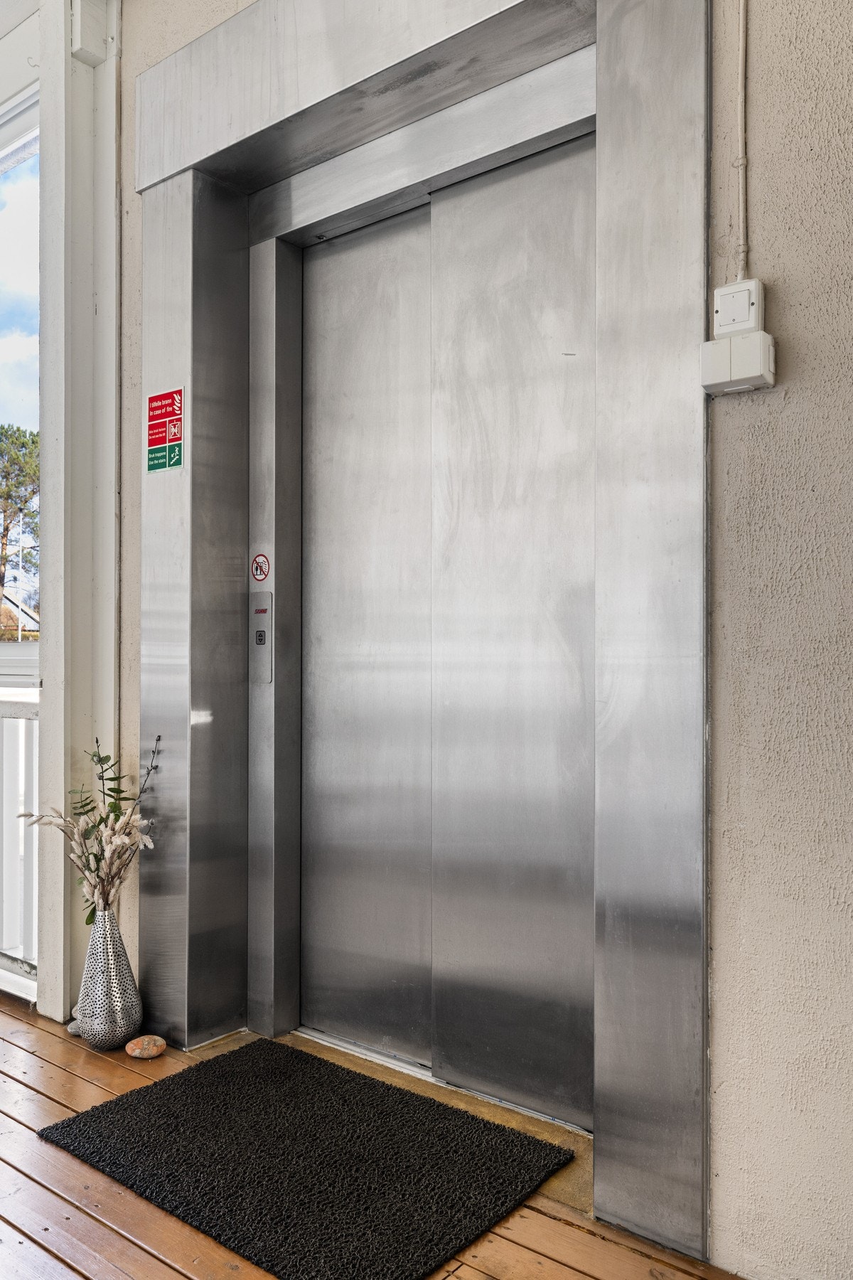 Heis i bygget Galleribilde