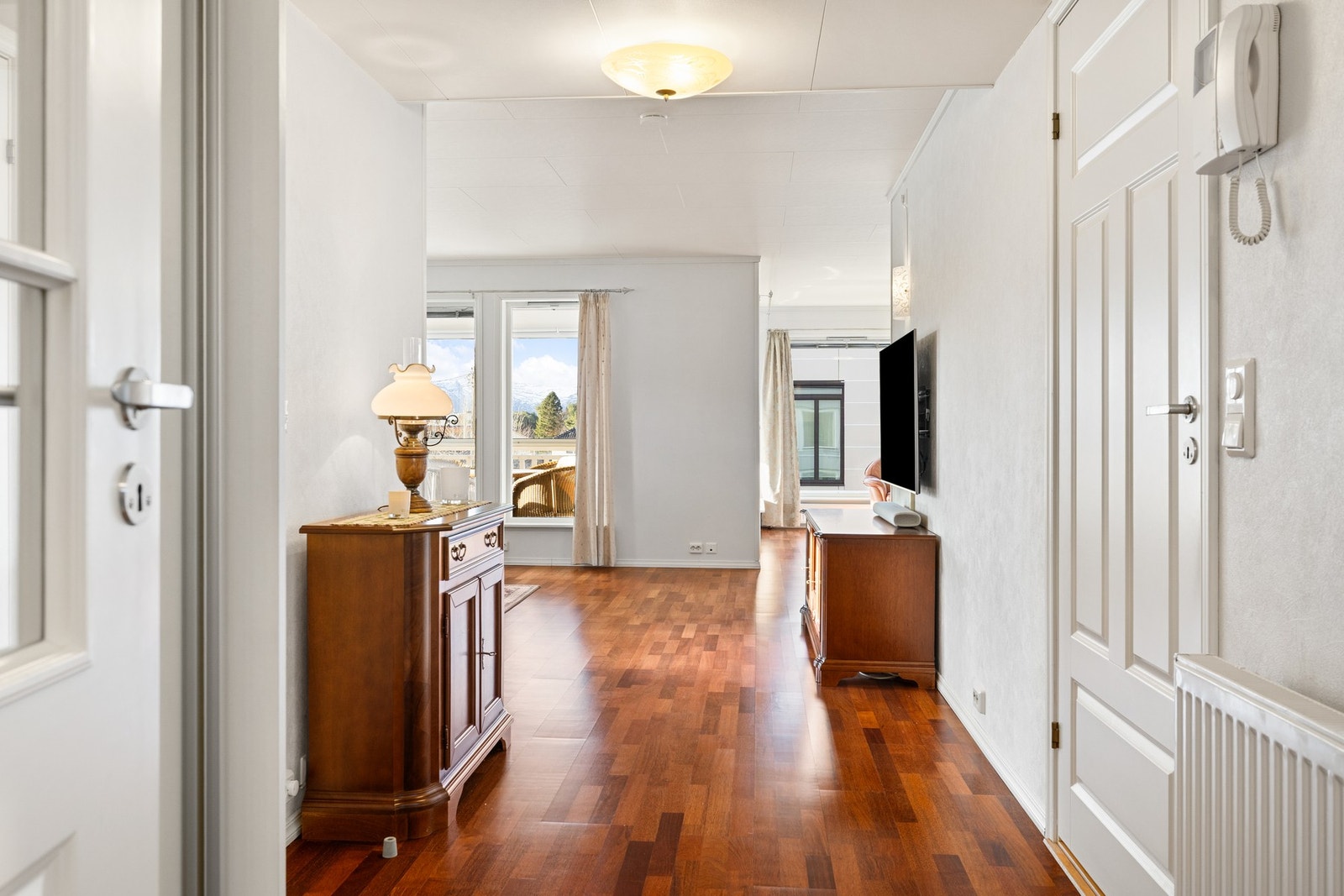 En flott 3-roms senior-leilighet med fin beliggenhet nært bla. Moa kjøpesenter Galleribilde