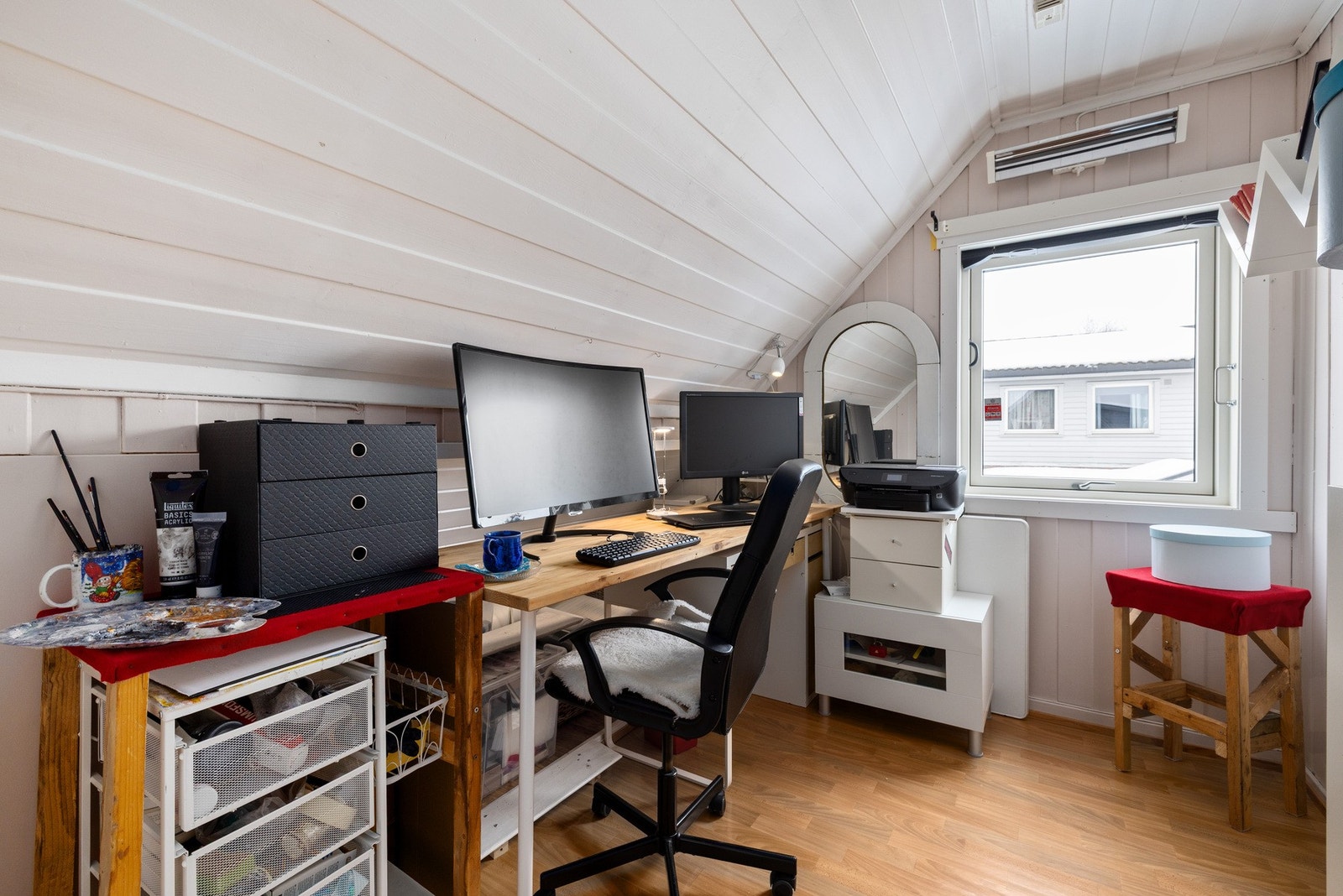 Soverom 3 er i dag innredet som kontor. Galleribilde