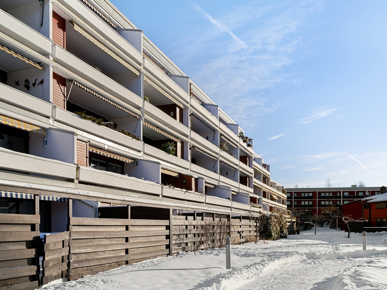 Her blir du møtt av et godt bomiljø i et veldrevet borettslag. Galleribilde