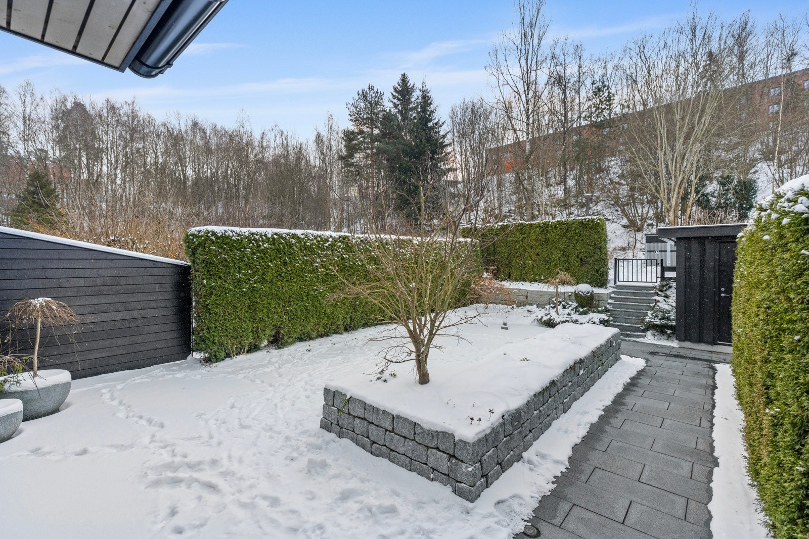 God størrelse på hagen foran huset Galleribilde
