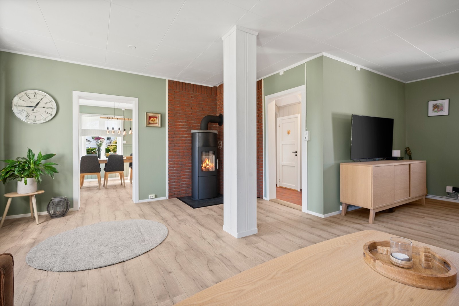 Moderne peisovn. Galleribilde