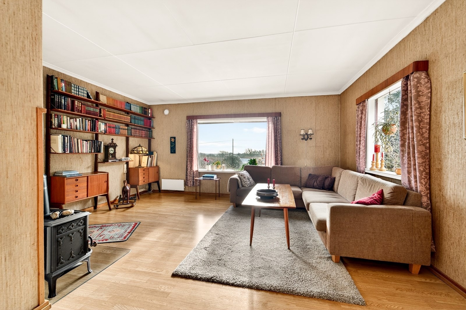 Boligen holder gjennomgåendre eldre stil. Galleribilde