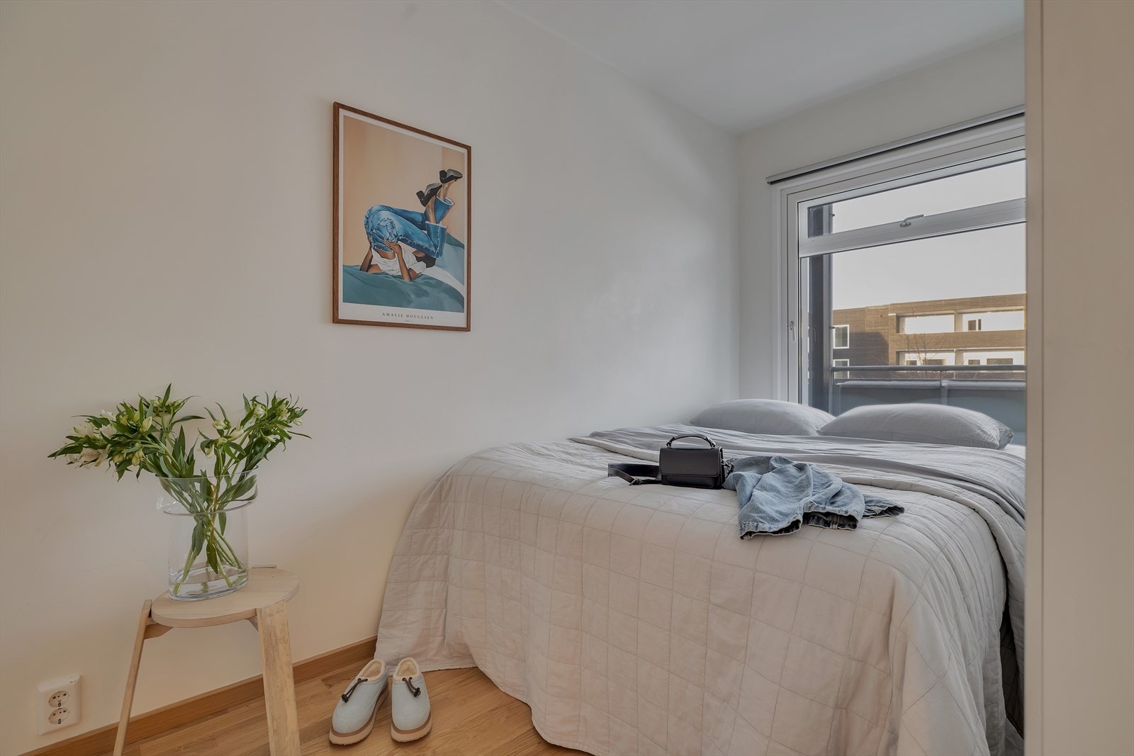 På rommet er det i dag plassert ei 150 cm seng på rommet Galleribilde