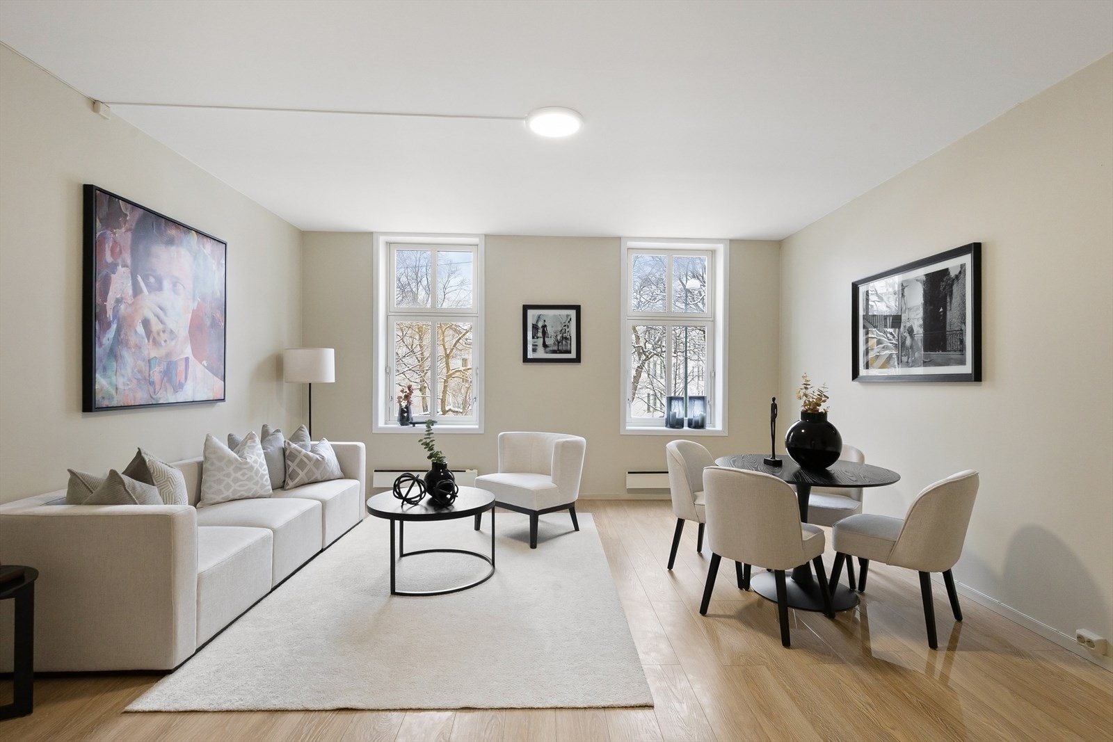 Velkommen til St. Halvardsgate 19 - Lys og gjennomgående 2-roms leilighet med sentral beliggenhet i Gamlebyen. Galleribilde