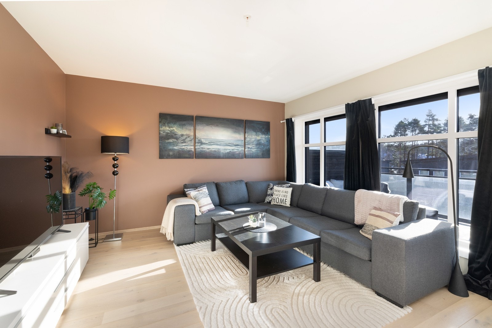 Her er det god plass til bruk og møblering. Galleribilde