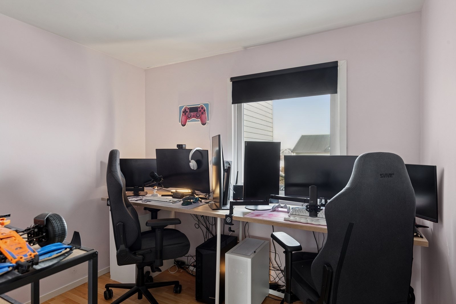 3 soverom, dette er brukt som kontor i dag. Galleribilde