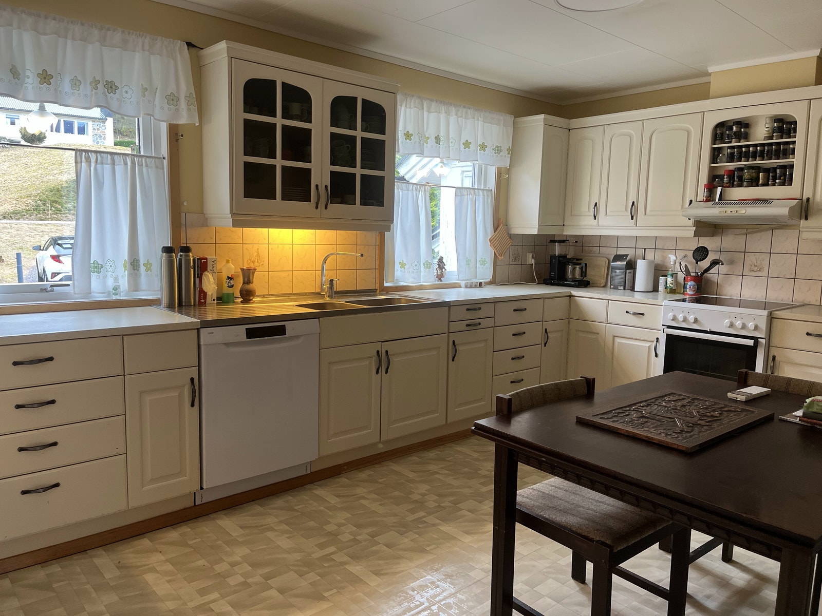 Hoveddel Galleribilde