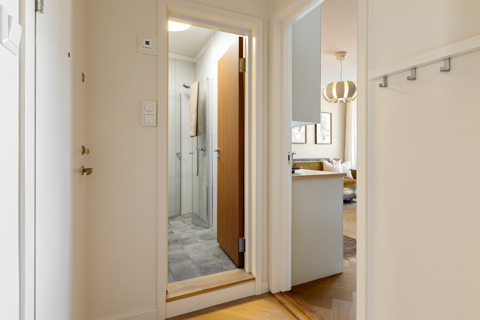 Egen entré/gang til hybeldel Galleribilde