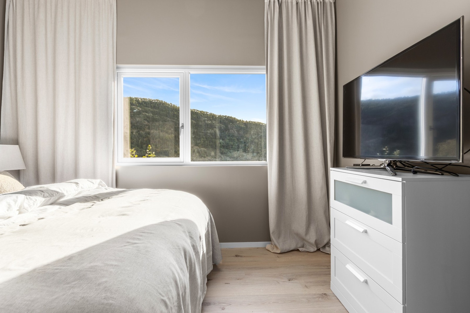 Soverom. Galleribilde