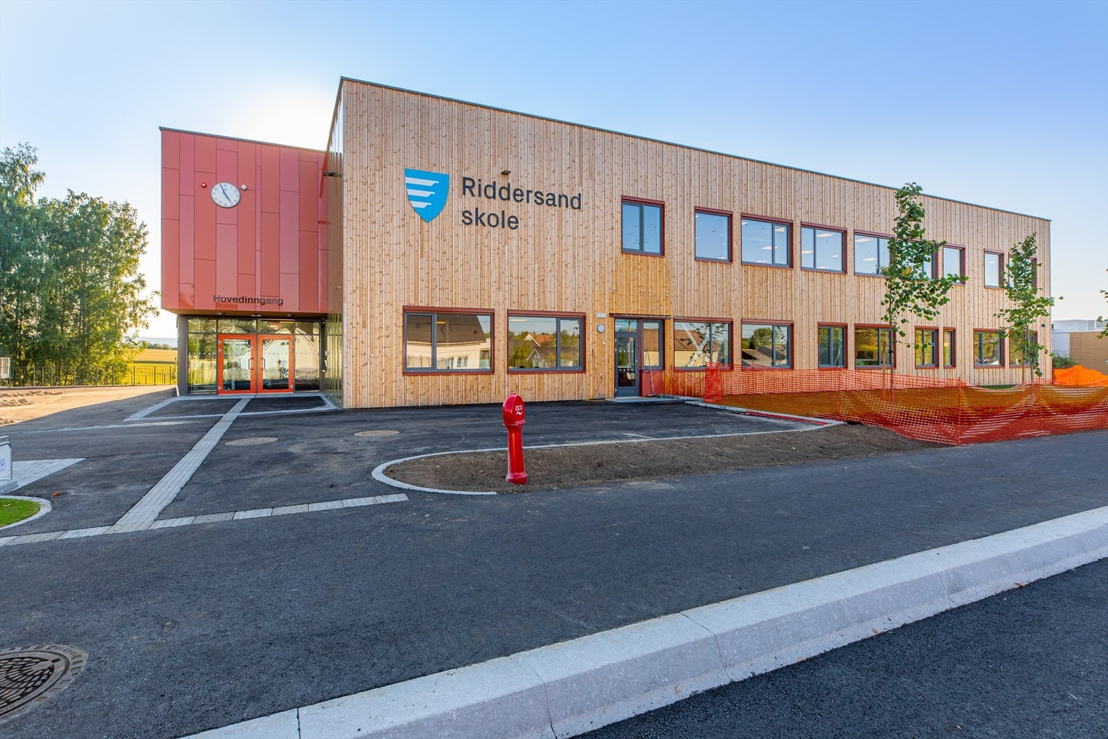 Kort vei til nye Riddersand barneskole. Galleribilde