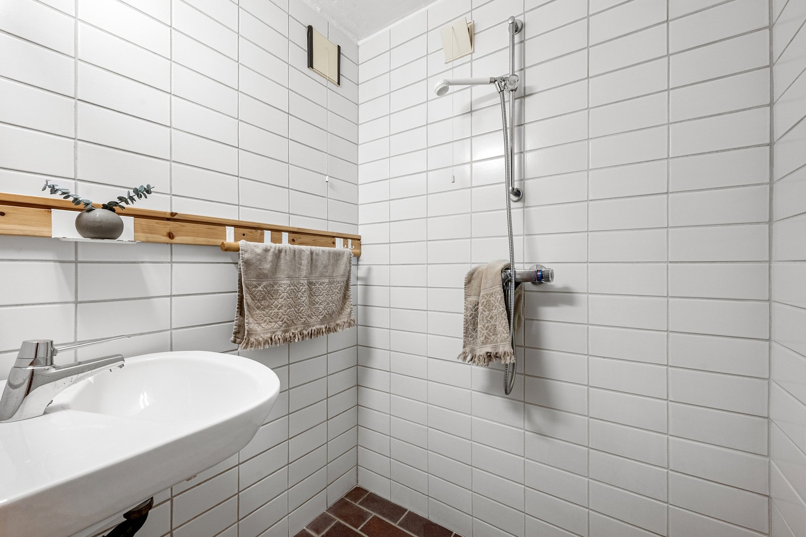 Flislagt bad Galleribilde