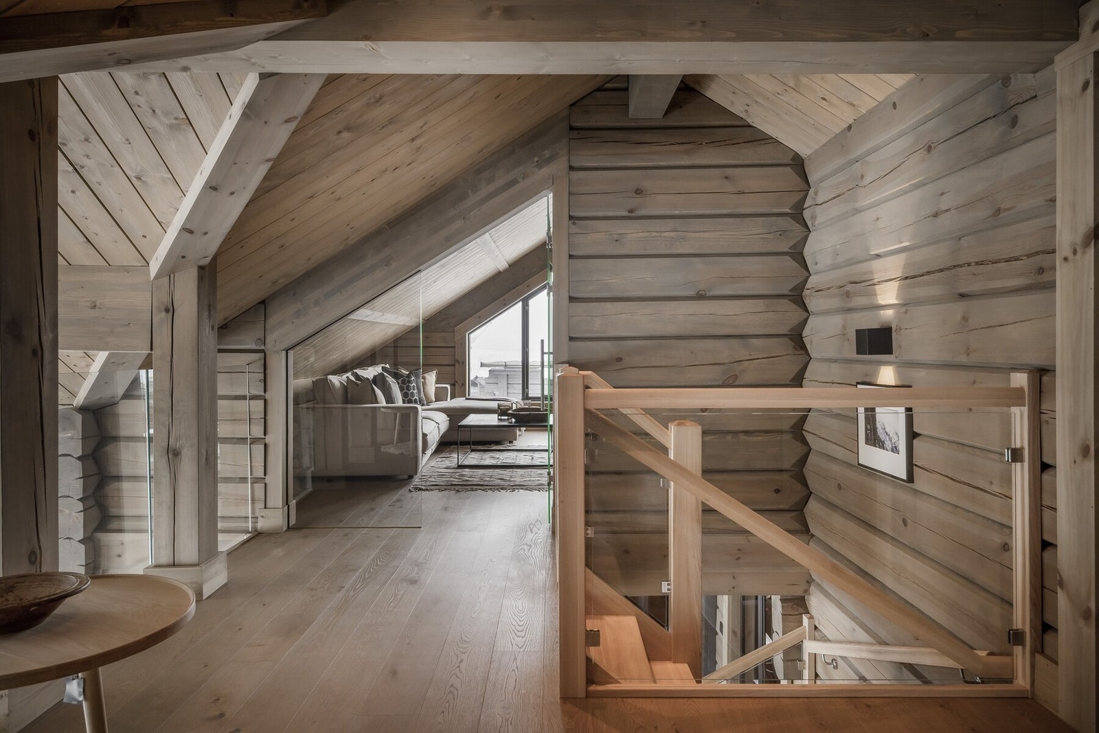 Hytta oppleves som lys og luftig Galleribilde