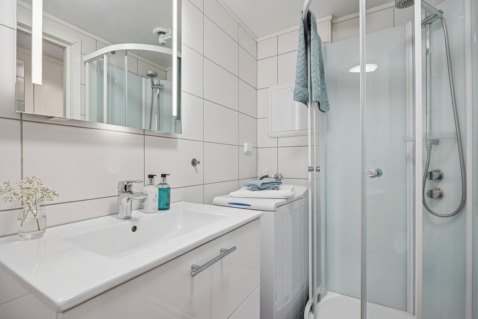 Flislagt baderom fra 2020. Galleribilde