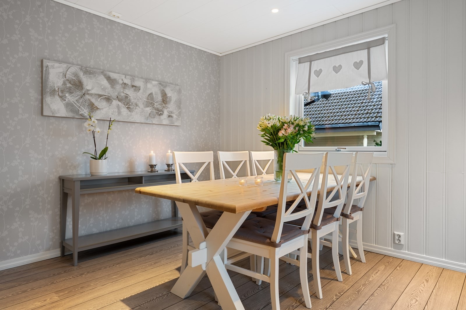 Spiseplass på kjøkken Galleribilde