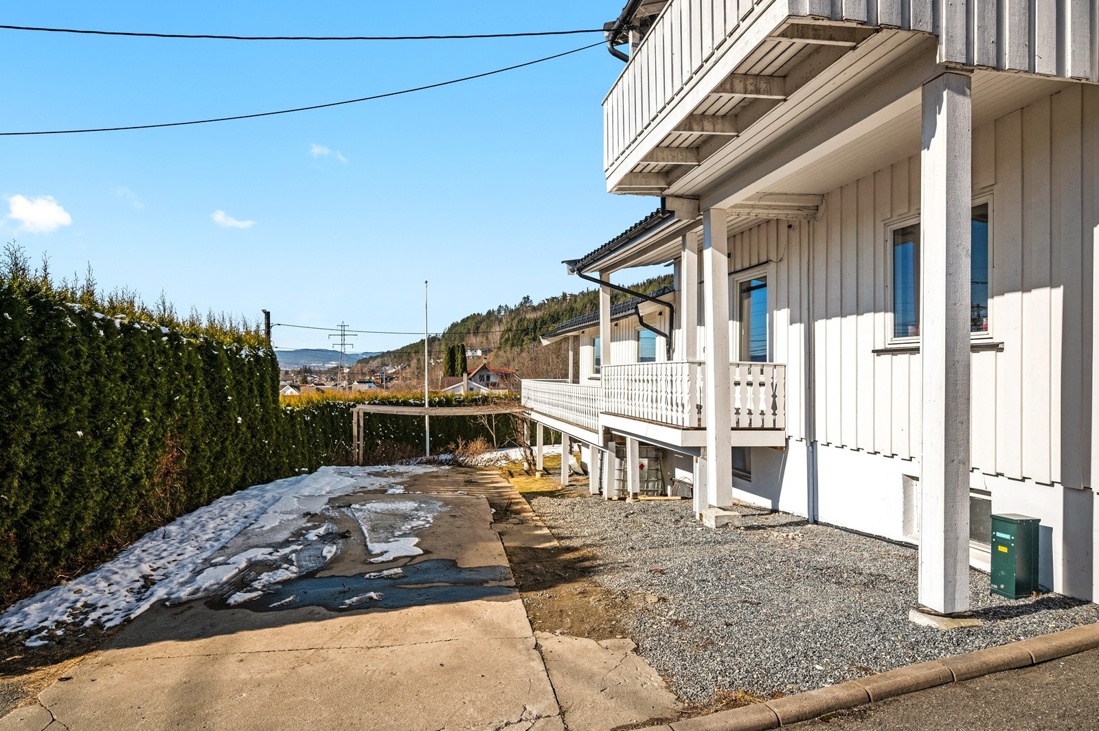 Det er to stk varmtvannsberedere fra Høyax fra 2018 og 2014 på hhv. 190L og 300L Galleribilde