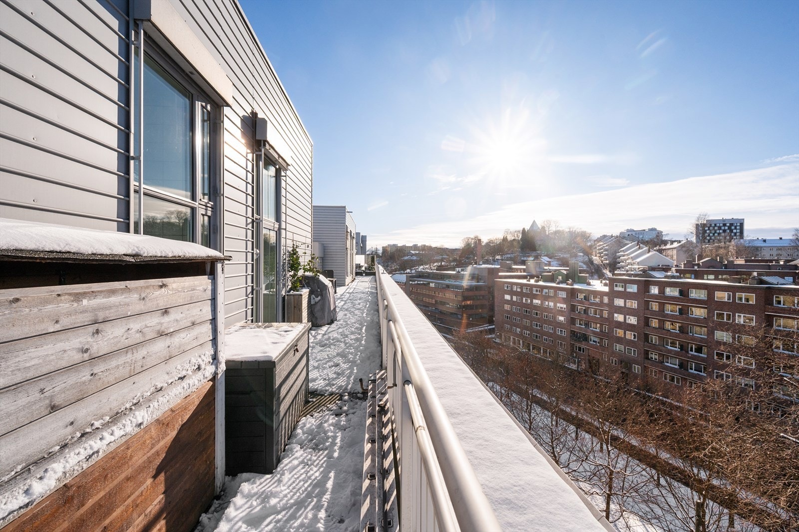 Koselig utsikt fra terrassen. Galleribilde