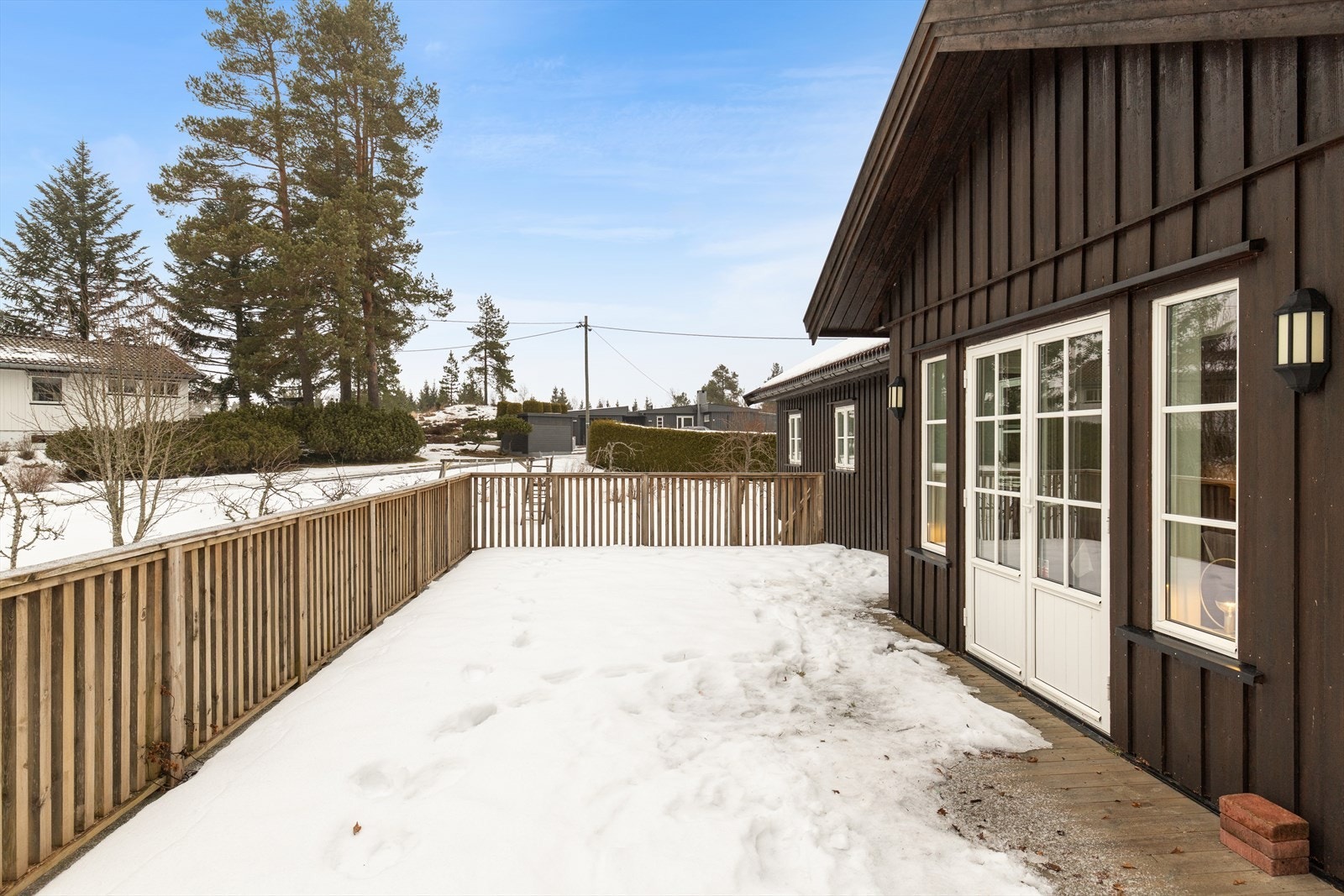 Terrasseareal på til sammen 84 kvm Galleribilde