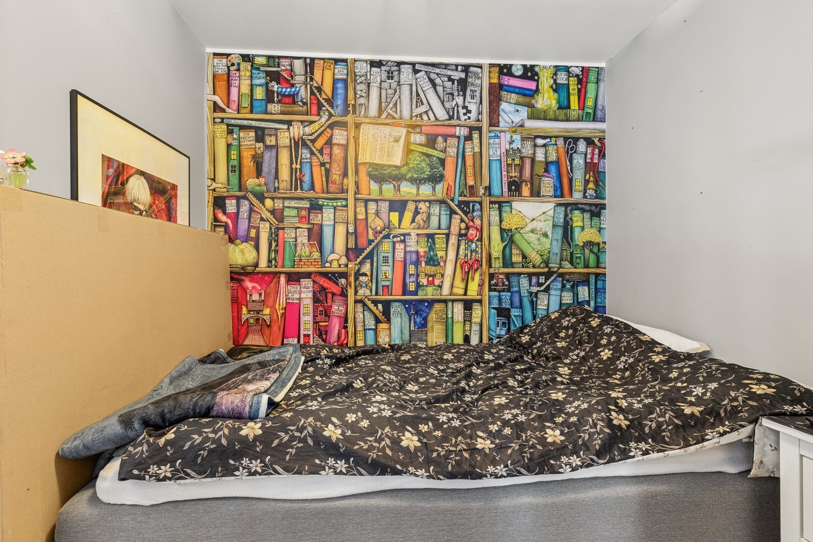 Soverom utleid del Galleribilde