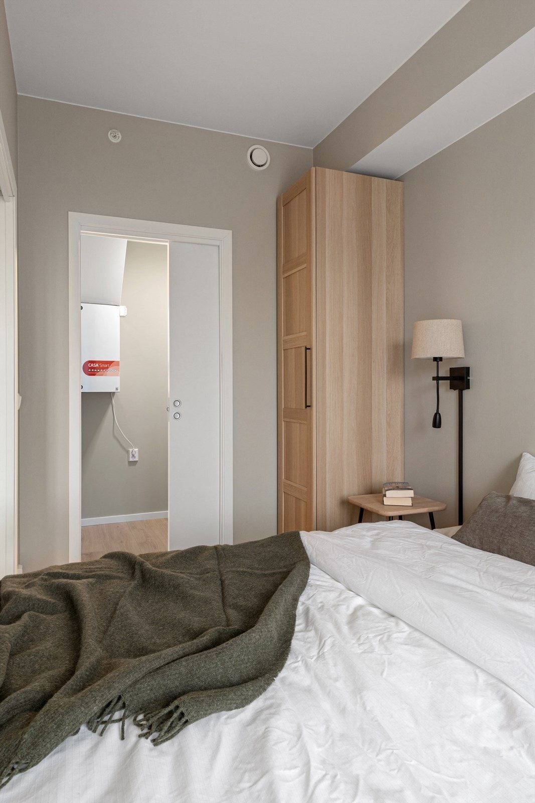 Bod/ walk-in closet tilknyttet hovedsoverommet Galleribilde