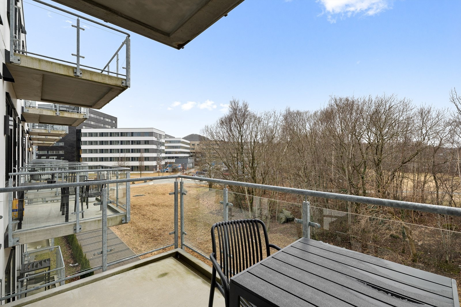 Utsikt fra balkongen mot friområde Galleribilde