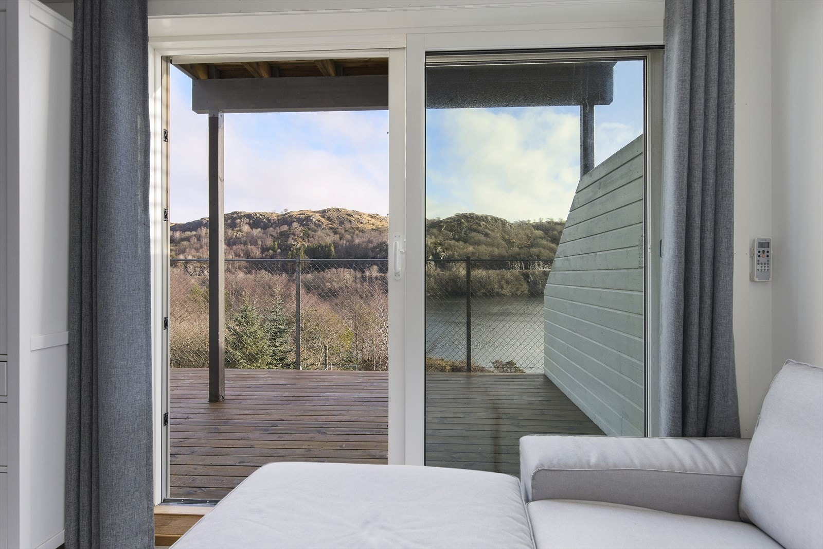 Utgang til terrasse fra stue Galleribilde