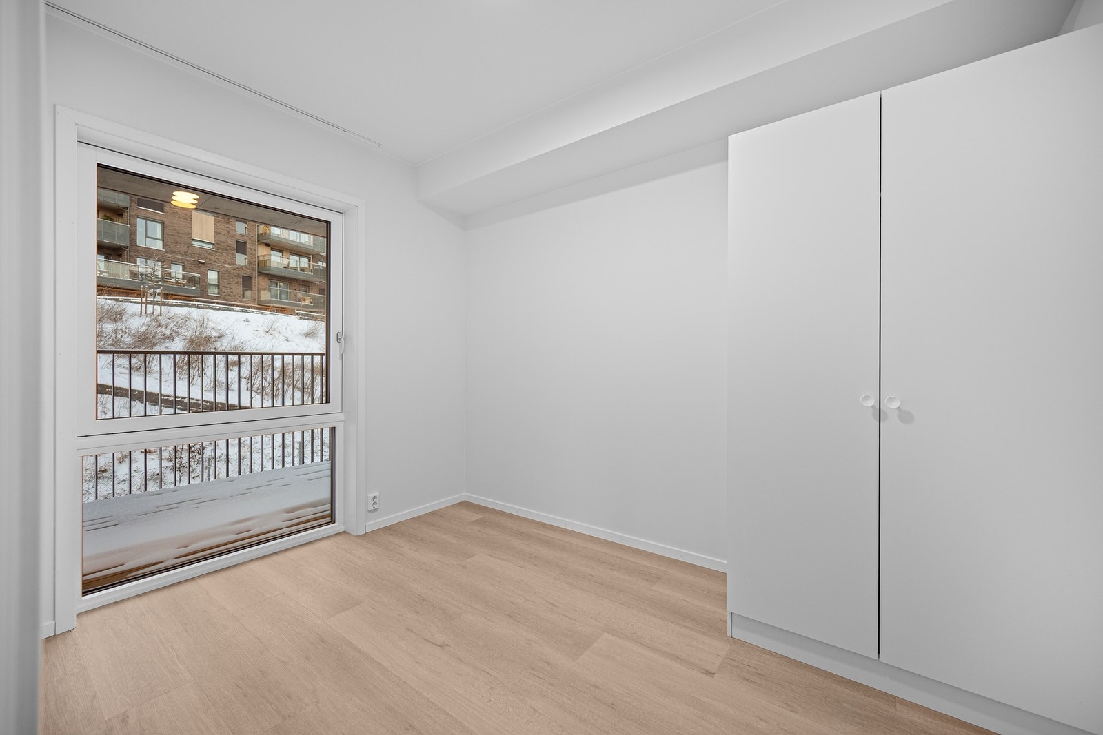 Det er to gode soverom, hvor begge har en behagelig og luftig atmosfære. Galleribilde