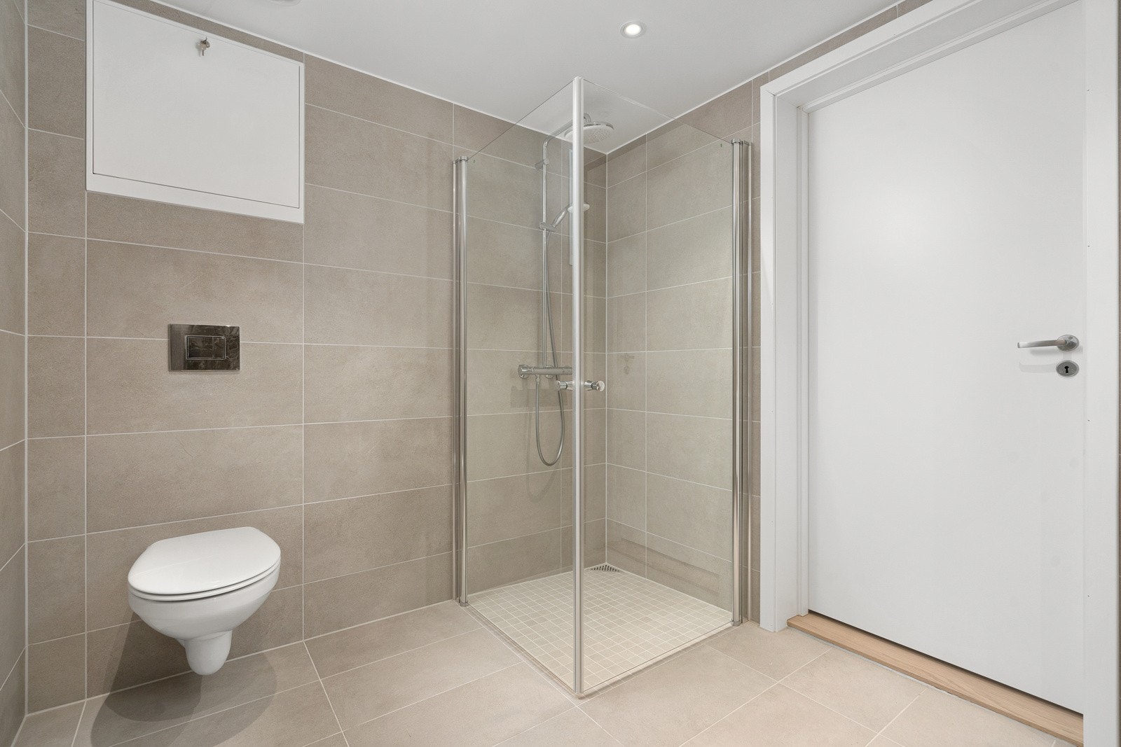 Baderom nummer to er i samme utførelse som hovedbadet Galleribilde