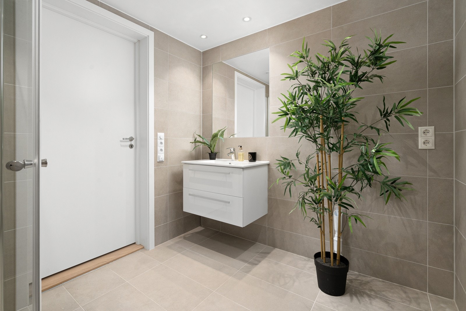 Det er opplegg for vaskemaskin og tørketrommel Galleribilde