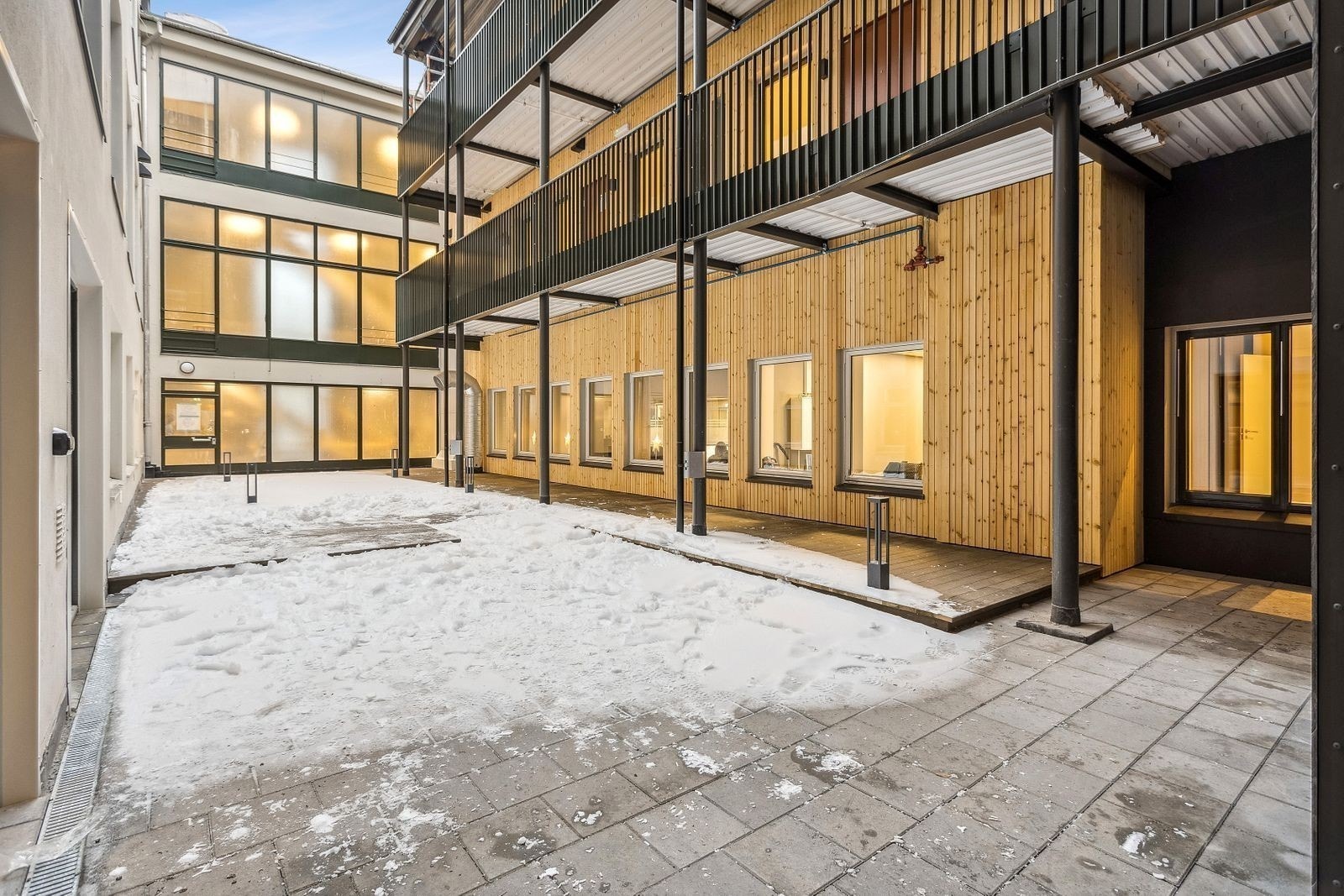Fellesareal indre gårdsrom Galleribilde