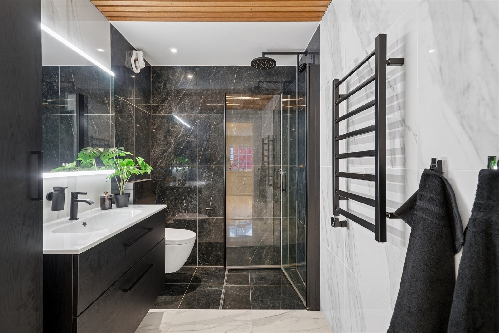 Lekkert bad Galleribilde