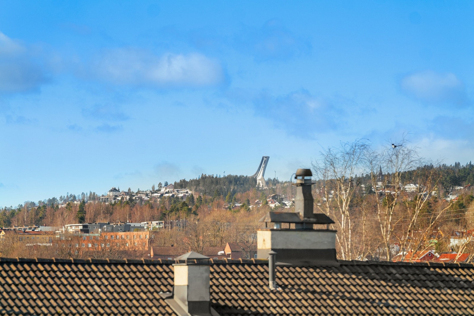I tillegg er det nydelig utsikt mot Holmenkollen. Galleribilde