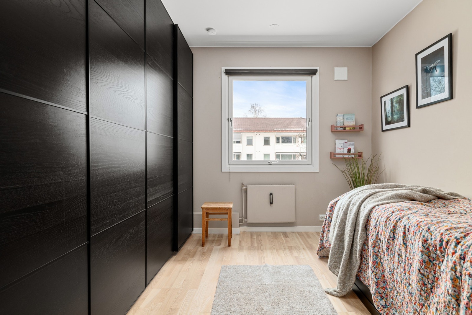 Det tredje soverommet fungerer utmerket som barnerom eller gjesterom. Galleribilde