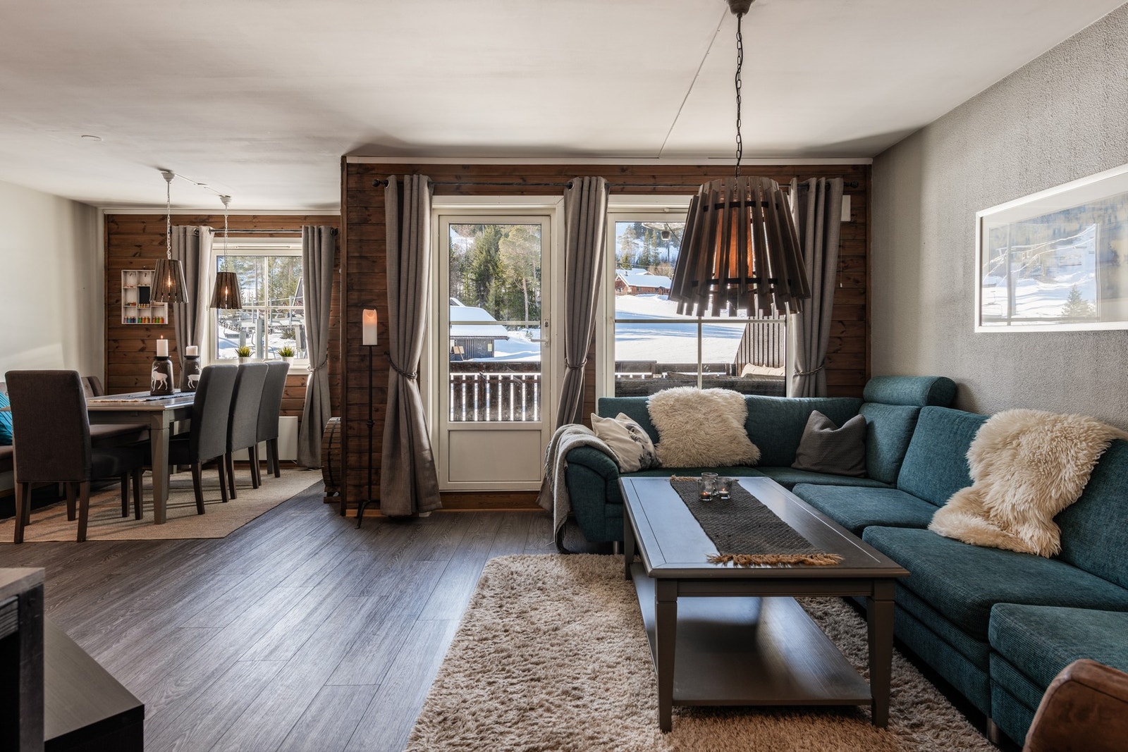 Lune material- og fargevalg en fjelleilighet verdig! Galleribilde