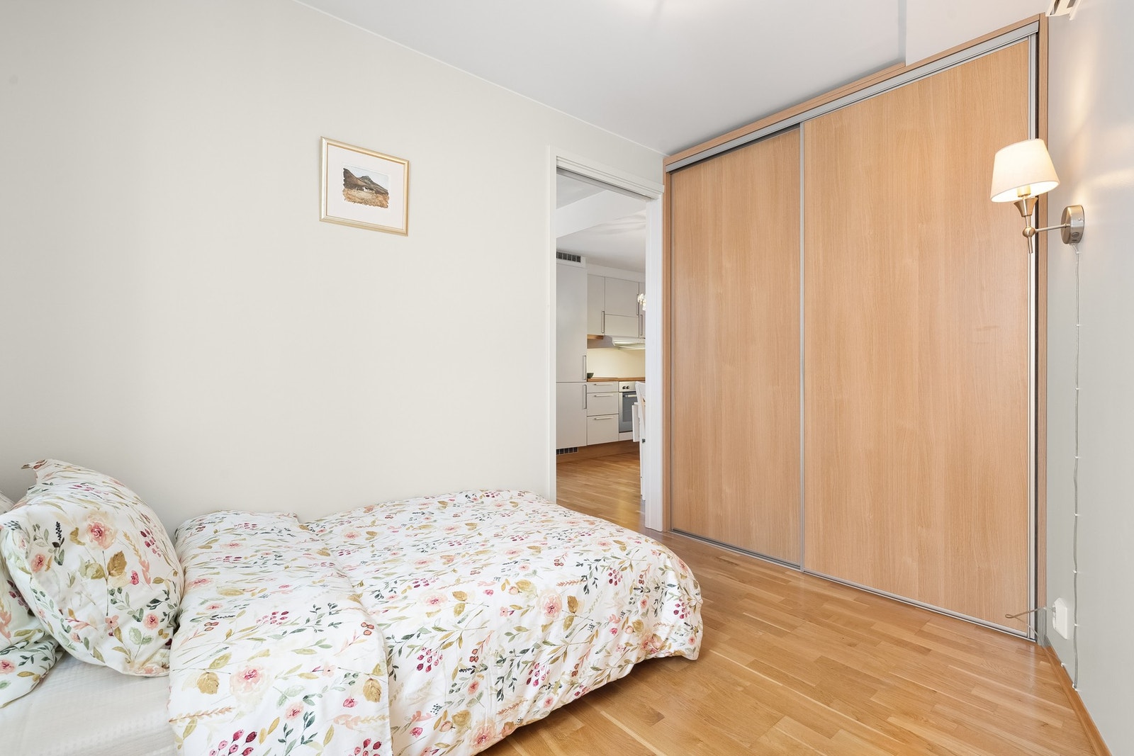 Soverom 2 er på 7,3m². Galleribilde