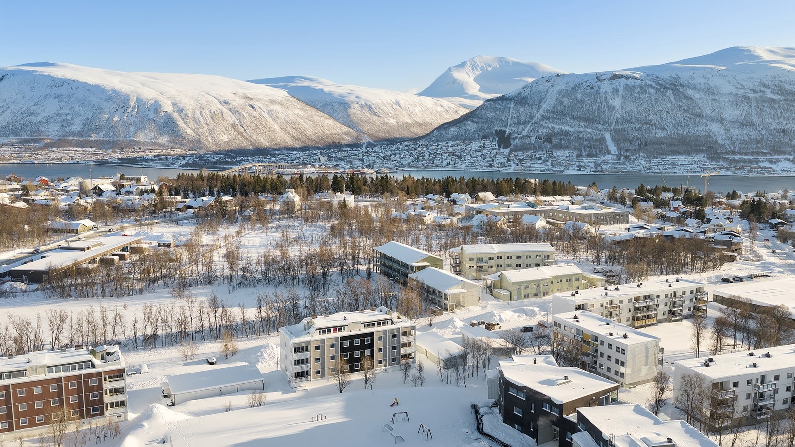 Dronefoto. Galleribilde