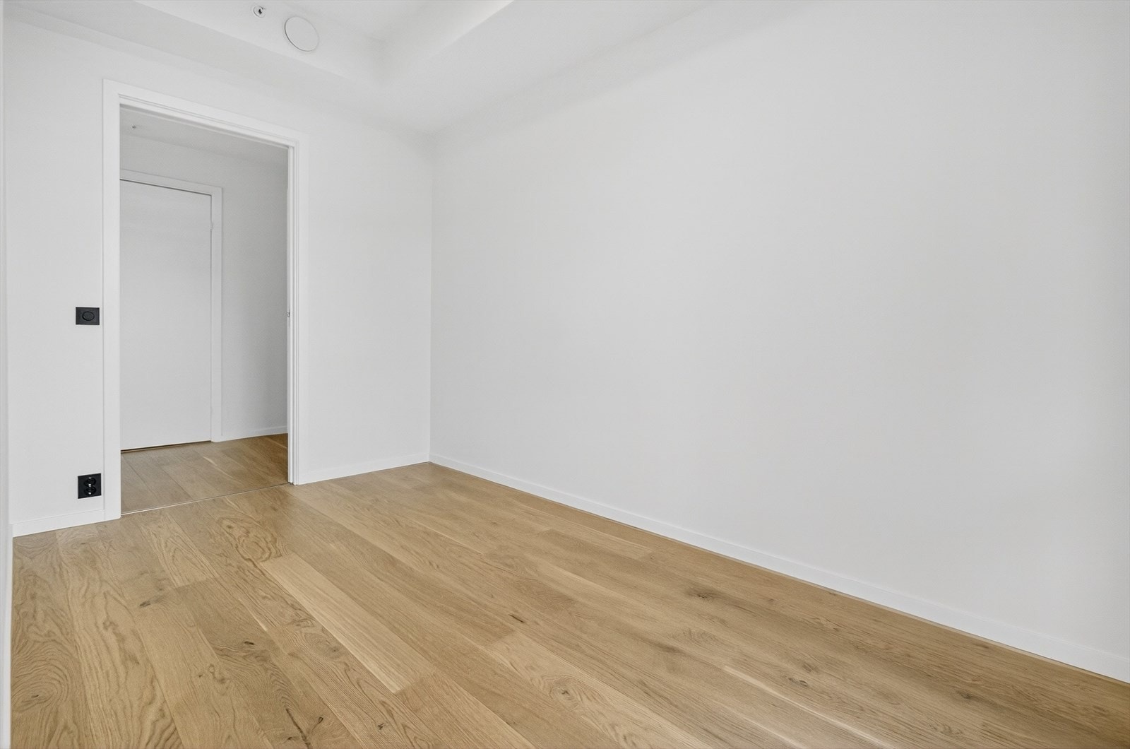 Det er også god plass til garderobe. Galleribilde