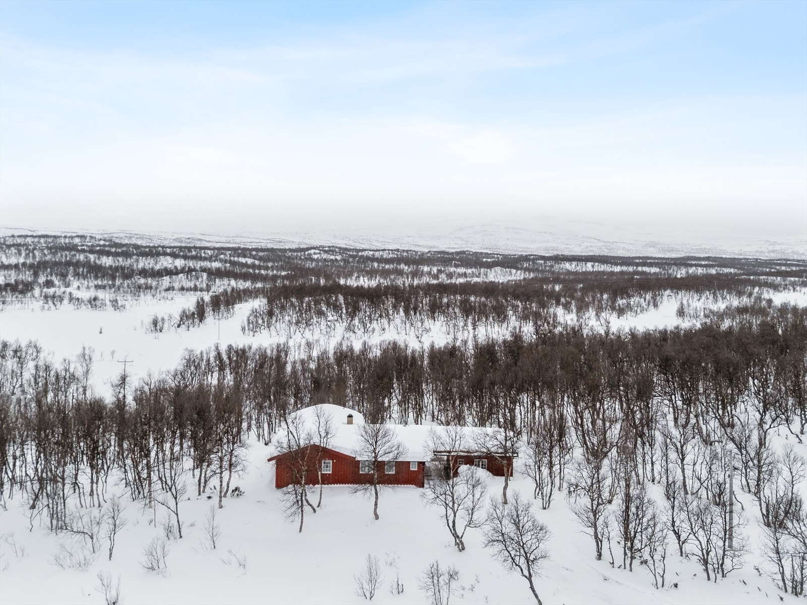 I Funäsdalen kan man kan legge ut på toppturer eller ta en tur i det familievennlige alpinanlegget. Galleribilde