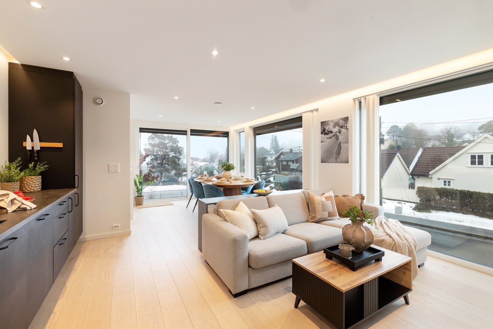 Velkommen til denne strøkne eneboligen. Galleribilde