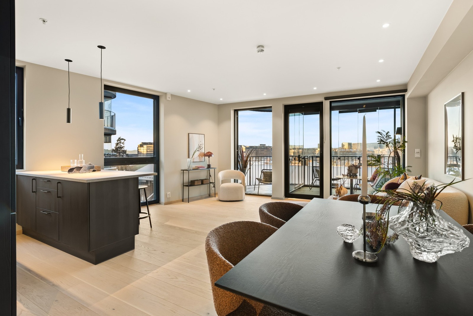 PrivatMegler Stefan Safri ønsker velkommen til Fyrstikkbakken 14 F Galleribilde