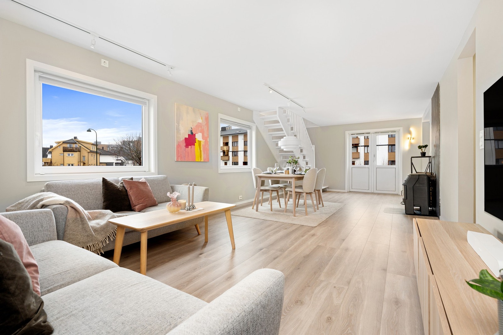 - Velkommen til en nydelig leilighet på beste Lund | En nyoppusset selveierleilighet som fremstår som innflyttingsklar - Galleribilde