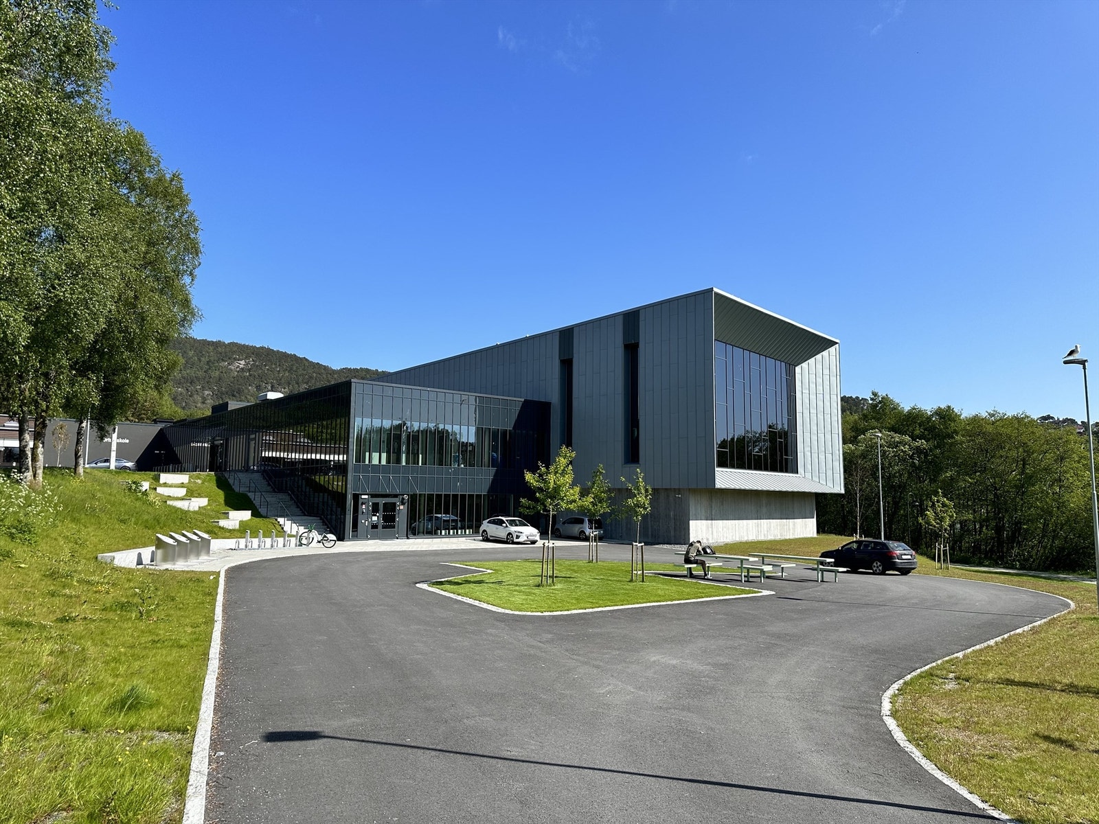 Svømmehall ved Ortuvannet. Galleribilde