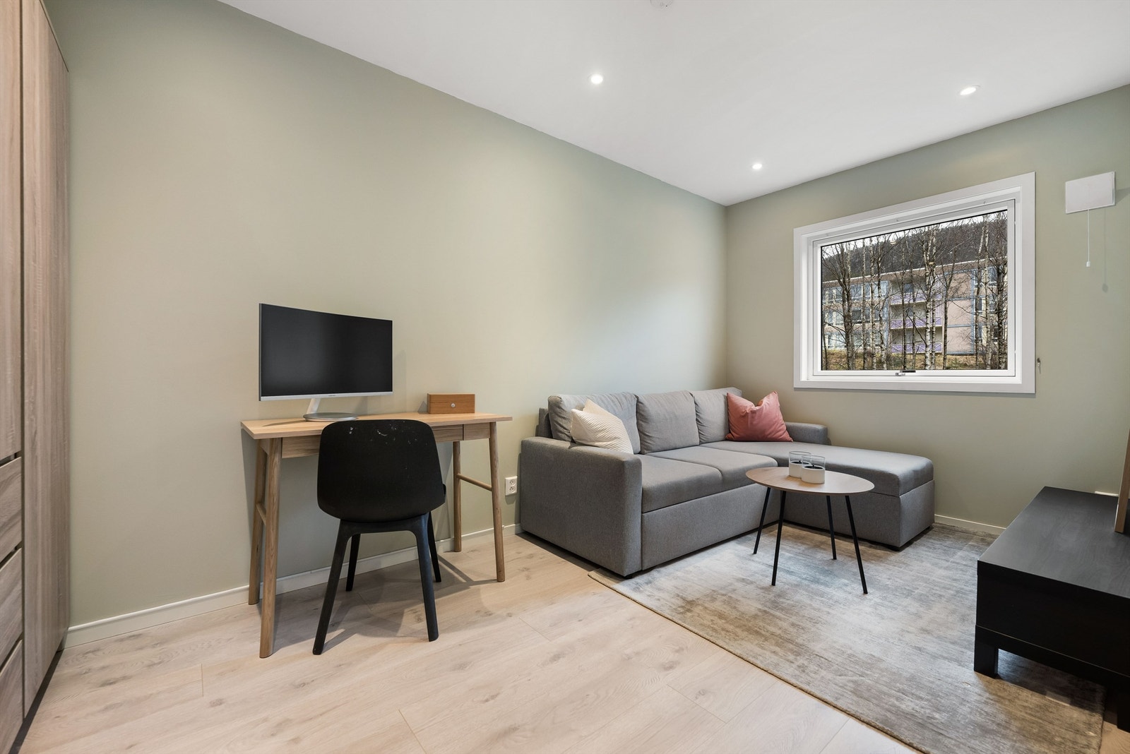 Soverom nr. 2 egner seg godt som barnerom, gjesterom eller kontor. Galleribilde