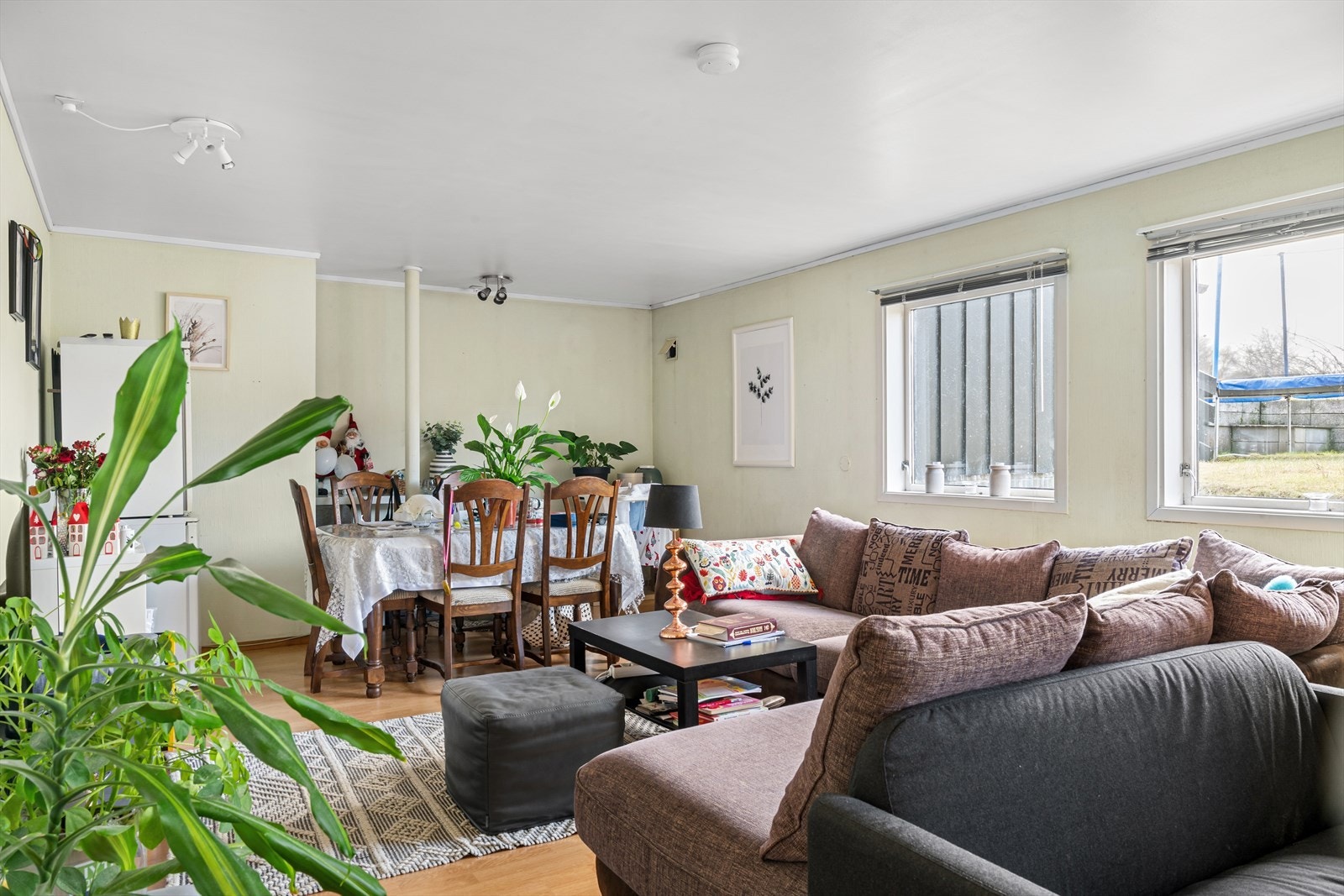 Stue utleiedel Galleribilde