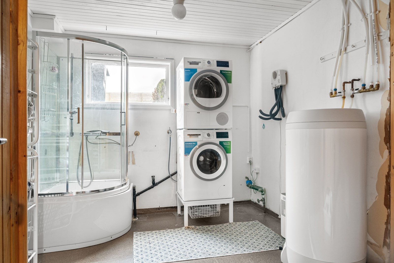 Vaskerom hoveddel Galleribilde