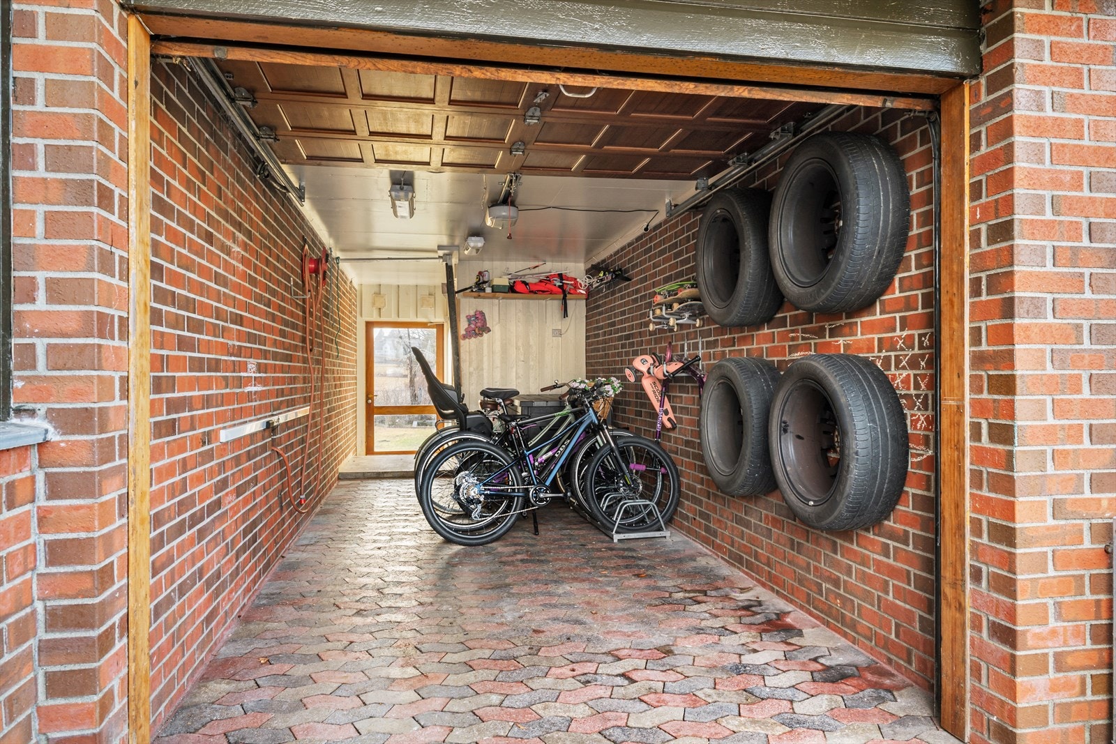 Tilhørende garasje Galleribilde