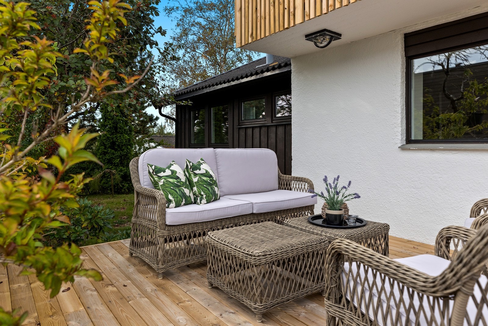 Lunt og trivelig uteområde Galleribilde