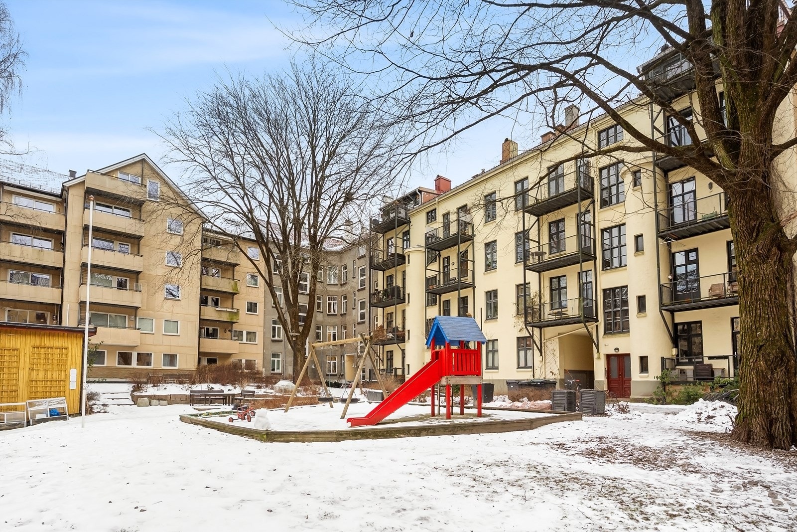 Borettslaget Schweigaards gate 76 består av 15 boliger. Galleribilde